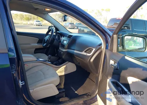 2017 Dodge Journey Sxt z USA, uszkodzony, nr VIN 3C4PDCBG1HT561725